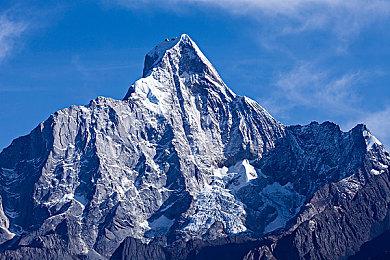 轻松复古风RPG新作《泰拉往事 Terra Memoria》现已登陆PC和主机！